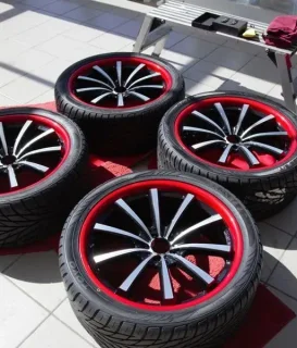 Покраска дисков «Lexani CVX55» «Land Rover Evoque»