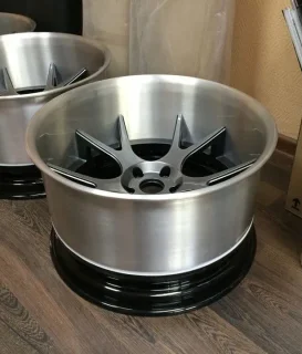 Покраска дисков для «BMW 3 series Coupe Single Turbo 760HP»