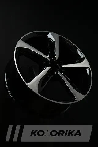 Покраска кованых дисков на Audi в чёрный цвет