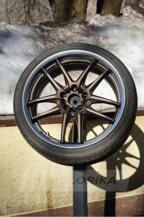 Покраска литых дисков Volkswagen в светлый графитовый цвет 