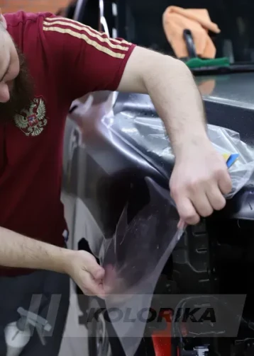 Оклейка авто матовой пленкой в Москве