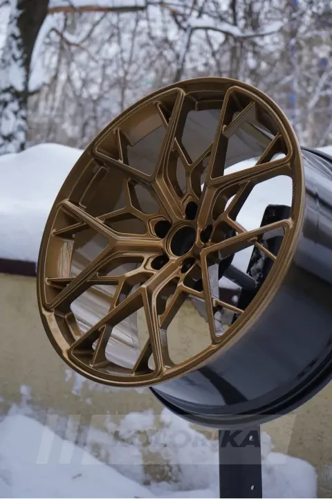 Покраска кованых дисков BMW X6 в цвет по запросу клиента